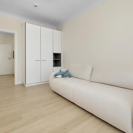 Apartamento D203 Idealny Przy Plazy, Basen, Sauna I Jacuzzi W Budynku - 5d
