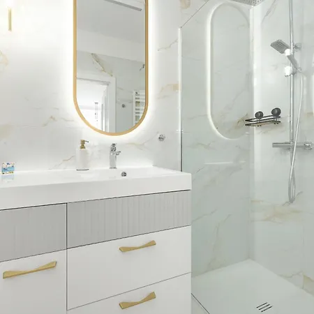 D203 Idealny Przy Plazy, Basen, Sauna I Jacuzzi W Budynku - 5d * Niechorze